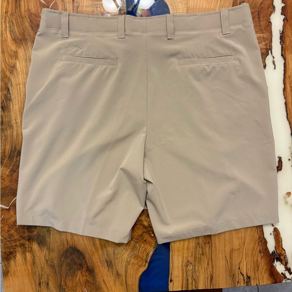 Callaway Golf Course Shorts Mens 40 Khaki Stretch Performance Opti Dri - Picture 7 of 8